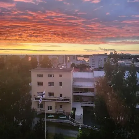 Beautiful With Seaview! 7th Floor Free Parking! Διαμέρισμα