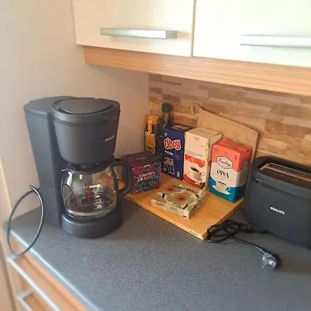 Beautiful With Seaview! 7th Floor Free Parking! Kemi