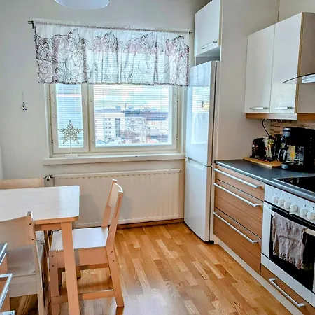 Beautiful With Seaview! 7th Floor Free Parking! Lägenhet *