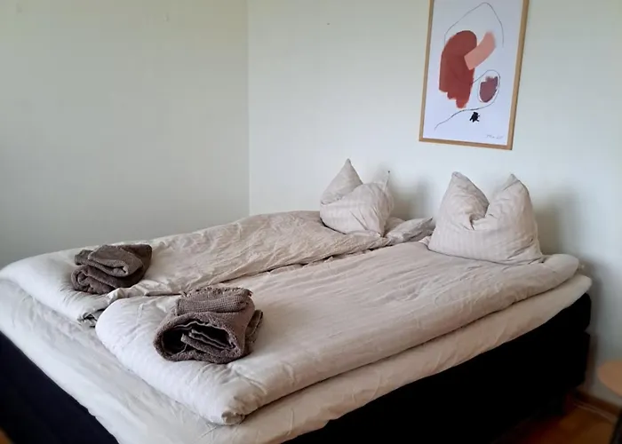 Beautiful With Seaview! 7th Floor Free Parking! Appartement *