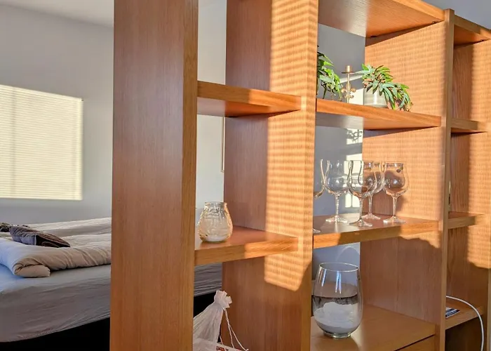 Beautiful With Seaview! 7th Floor Free Parking! Appartement *